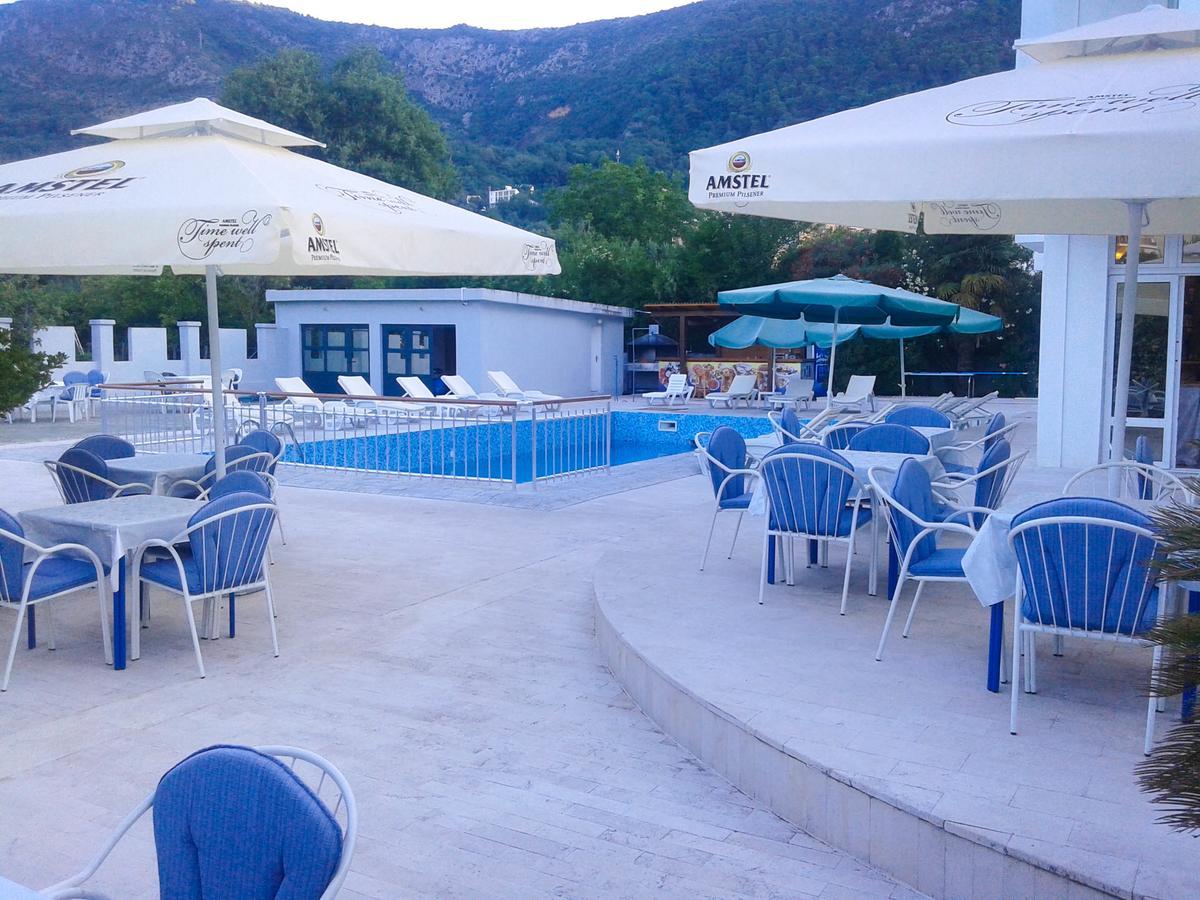 Hotel Jovana Budva Exteriér fotografie